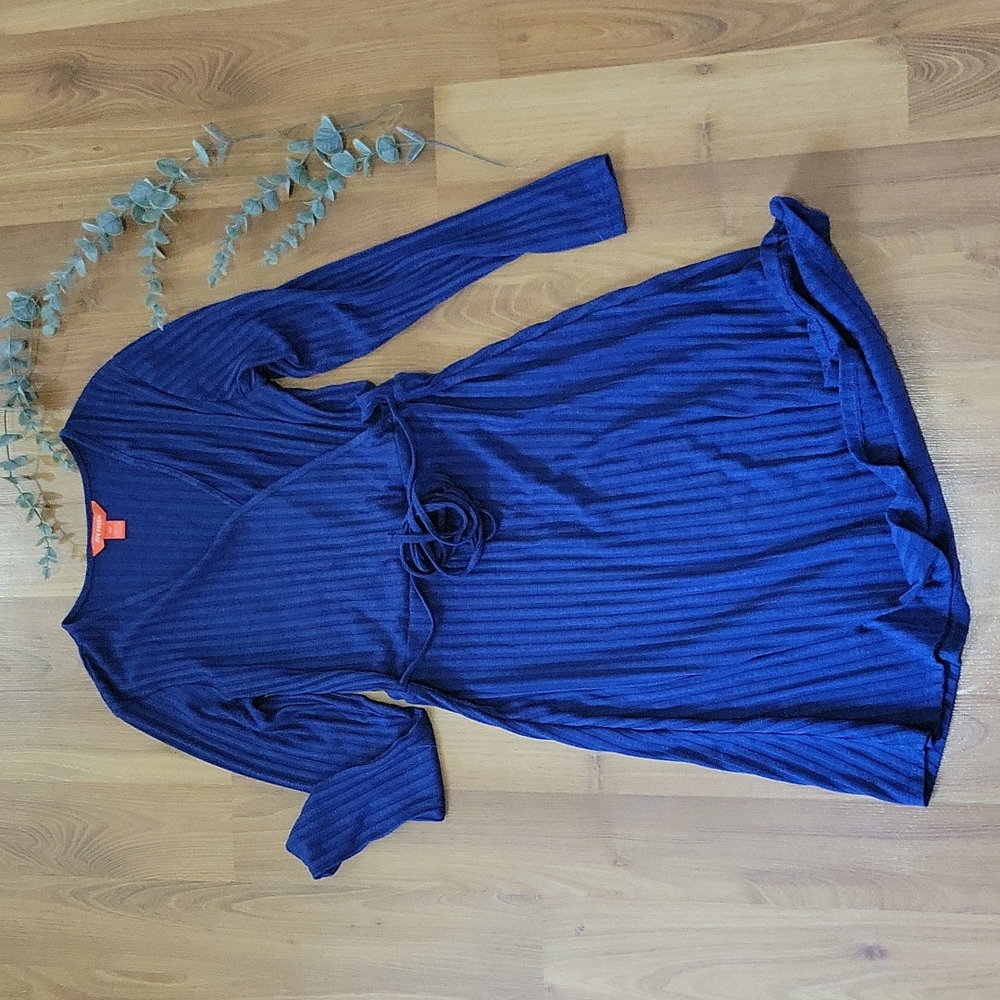 NWOT Faux wrap dress